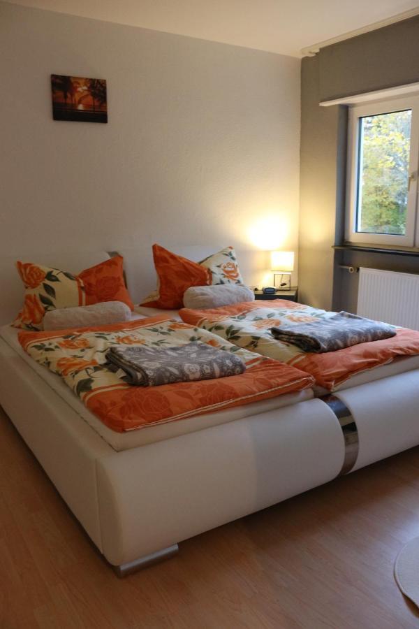 Appartment In Walldorf Mit Schlafzimmer, Kueche Und Bad Eksteriør bilde